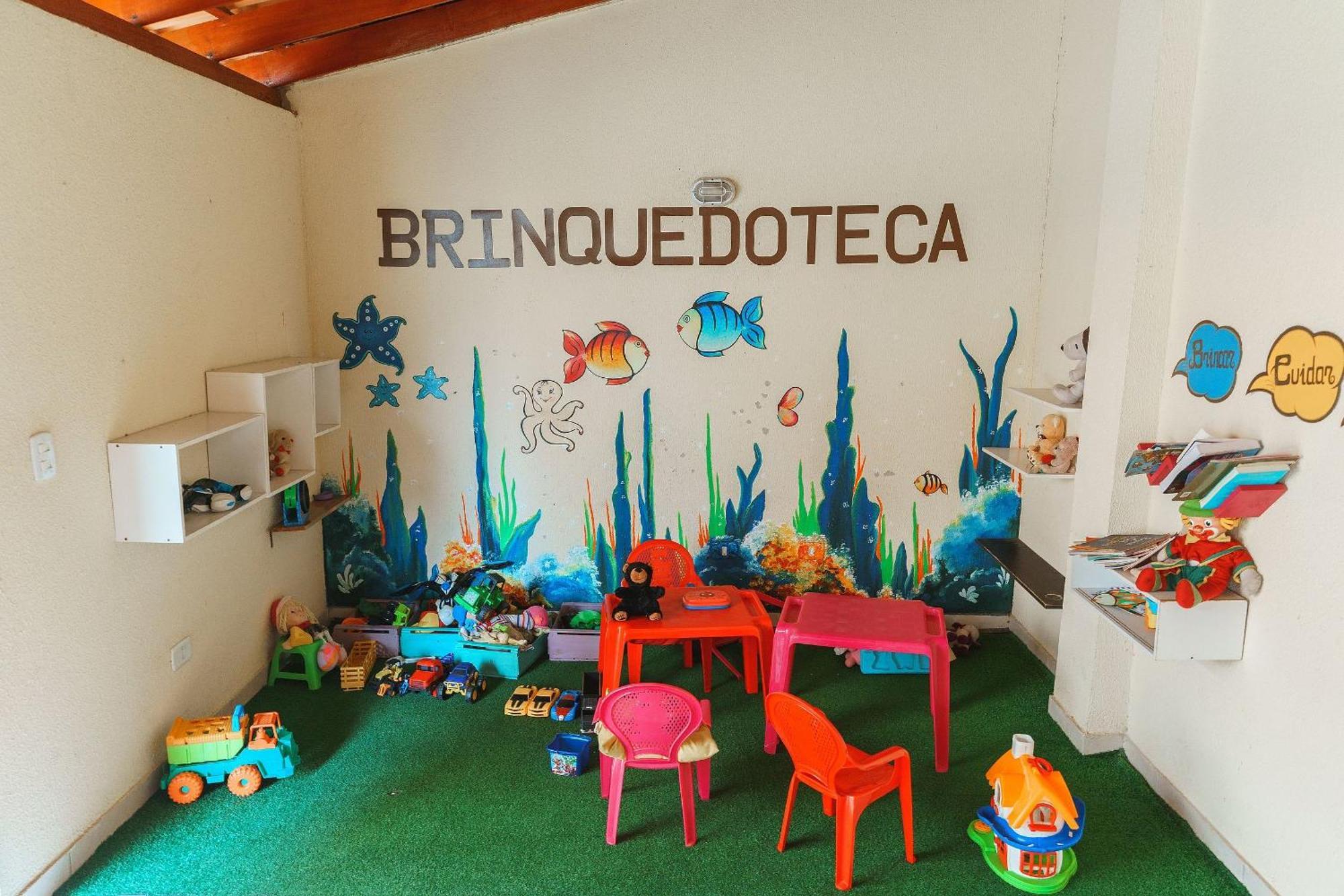 Condominio Praia Das Toninhas Apartment